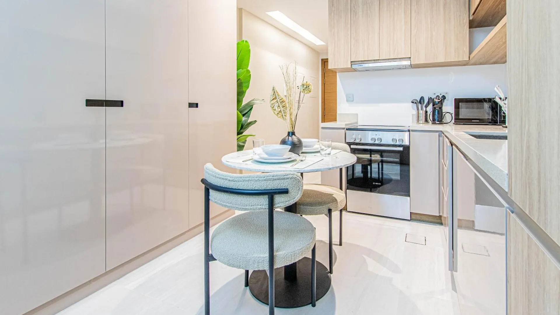 Stylish Missoni-Branded Studio Dubai Verenigde Arabische Emiraten